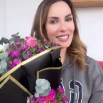Zeynep Koltuk Instagram - 8 Mart Dünya Kari Bayani Günümüz kutlu olsun😅😅😅 kari baYani arkadaşlarınızı etiketlemekten çekinmeyiniz😅😅 #8mart #8martdünyakadınlargünü