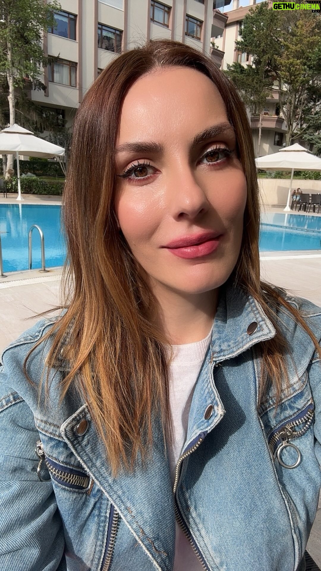 Zeynep Koltuk Instagram - Zararın neresinden dönersen kardır yeter ki hata yaptığında bunu kendine itirafedebil😉
