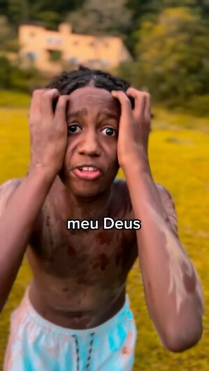 Zezeh Barbosa Instagram - ✊🏾✊🏾✊🏾

Sem palavras, @henriqueda04 ! Você é uma potência!!!✊🏾

Pra refletir, amores!🍀
.
.
.
.
#antiracismo #antiracista #racismoécrime #racismoestrutural #racismoinstitucional #racistasnãopassarão #racismonao #racismonão #consciencianegra #educacaoantirracista