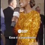 Zezeh Barbosa Instagram - Representatividade!✊🏾❤️ Quando te perguntarem o que é representatividade, mostre esse vídeo!🥹✊🏾 @issarae arrasa!! Ótimo final de semana, babiesss🍀 Via @sitemundonegro 🤎 . . . . #representatividade #pretosnotopo #pretasnotopo #atrizesnegras #antiracista #antiracismo #racistasnãopassarão #racismoestrutural #racismoécrime #racismonão