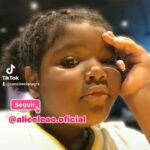 Zezeh Barbosa Instagram - Sobre isso!✊🏾 Pensa: uma menina tão pequena, de só oito anos, já sabe tanto sobre r4cismo… Até quando??✊🏾 @aliceleao.oficial , vídeo excelente, muito necessário!!! Via @_consciencianegra ✊🏾🤎 Ótima semana, amoresssss🍀 . . . . #antiracismo #antiracista #racismoestrutural #racismoécrime #racistasnãopassarão #racismoinstitucional #educacaoantirracista #racismonão #racismonao #consciencianegra