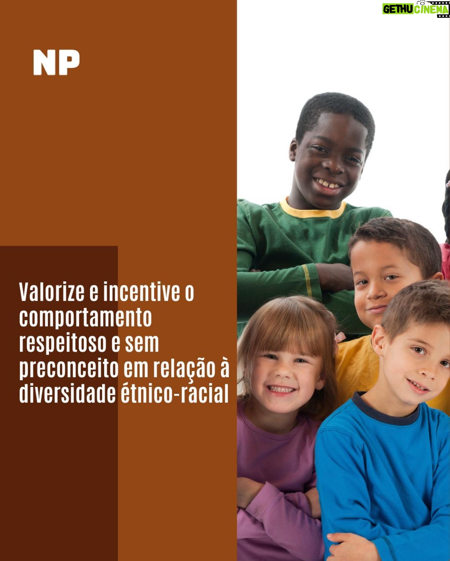 Zezeh Barbosa Instagram - Educação antiracista é a chave!✊🏾 Combatendo o r4cismo já na infância, já na raiz, podemos construir um mundo muito melhor, né?❤️ Ótima noite, babiesss🍀 Via @noticia.preta 🤎 . . . . #educacaoantirracista #antiracismo #antiracista #educaçãoantirracista #racismonao #racismonão #racismoécrime #racismoestrutural #racismoecrime #racismoinstitucional #racistasnãopassarão