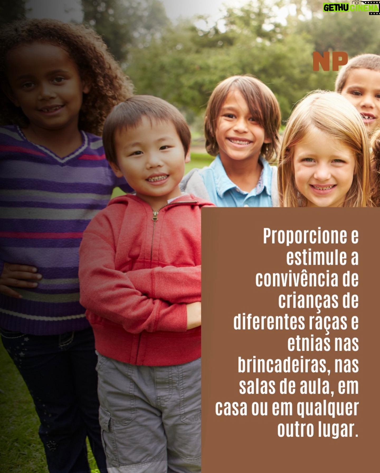 Zezeh Barbosa Instagram - Educação antiracista é a chave!✊🏾 Combatendo o r4cismo já na infância, já na raiz, podemos construir um mundo muito melhor, né?❤️ Ótima noite, babiesss🍀 Via @noticia.preta 🤎 . . . . #educacaoantirracista #antiracismo #antiracista #educaçãoantirracista #racismonao #racismonão #racismoécrime #racismoestrutural #racismoecrime #racismoinstitucional #racistasnãopassarão