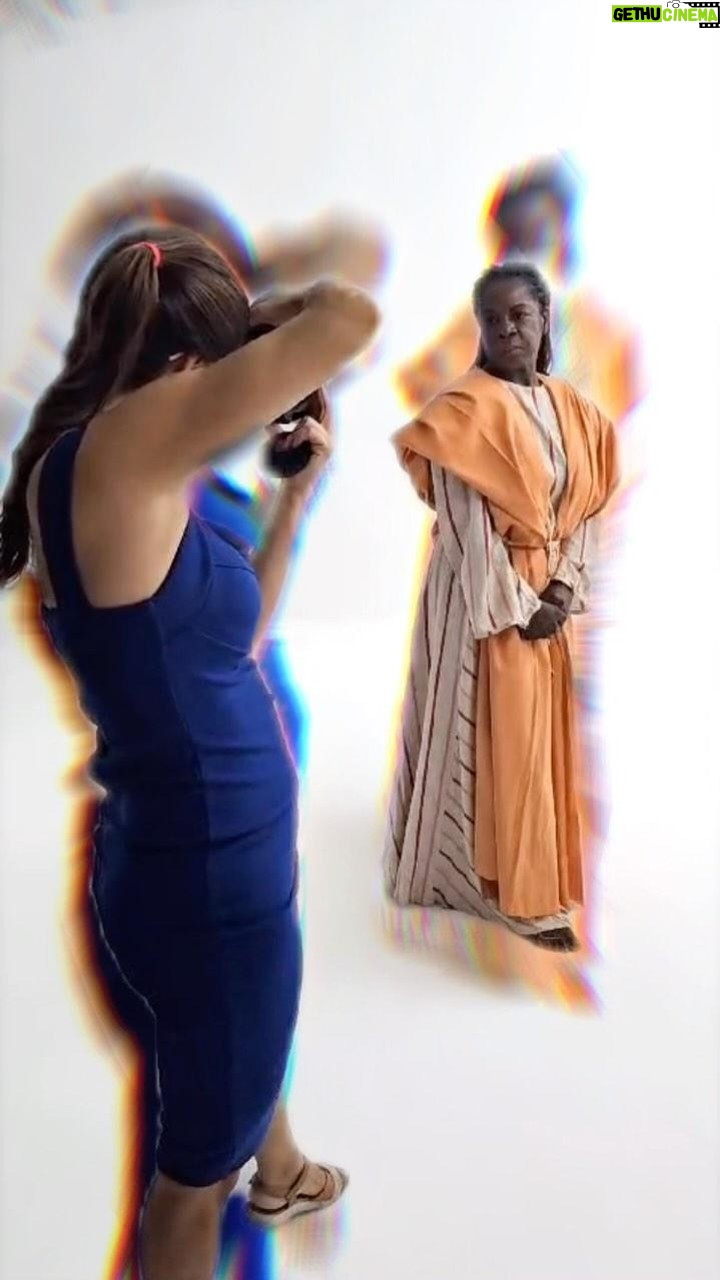 Zezeh Barbosa Instagram - ZEZEH BARBOSA é uma atriz superprofissional e divertida. Ela dará vida a Maria Madalena na PAIXÃO DE CRISTO 2024. FLORIANO - PIAUÍ - BRASIL Dias 29 e 30 de março, às 20h No Teatro Cidade Cenográfica ENTRADA FRANCA