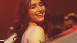 Zhalla Rasul Instagram - My first Instagram post for 2019 🙈♥️ love you all 🥰