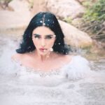 Zhalla Rasul Instagram – But you are so earthly 
Yet so heavenly.