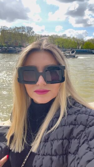 Zhanna Martirosyan Instagram - И по традиции "Лондон из зэ кэпитал оф Грейт Британ"