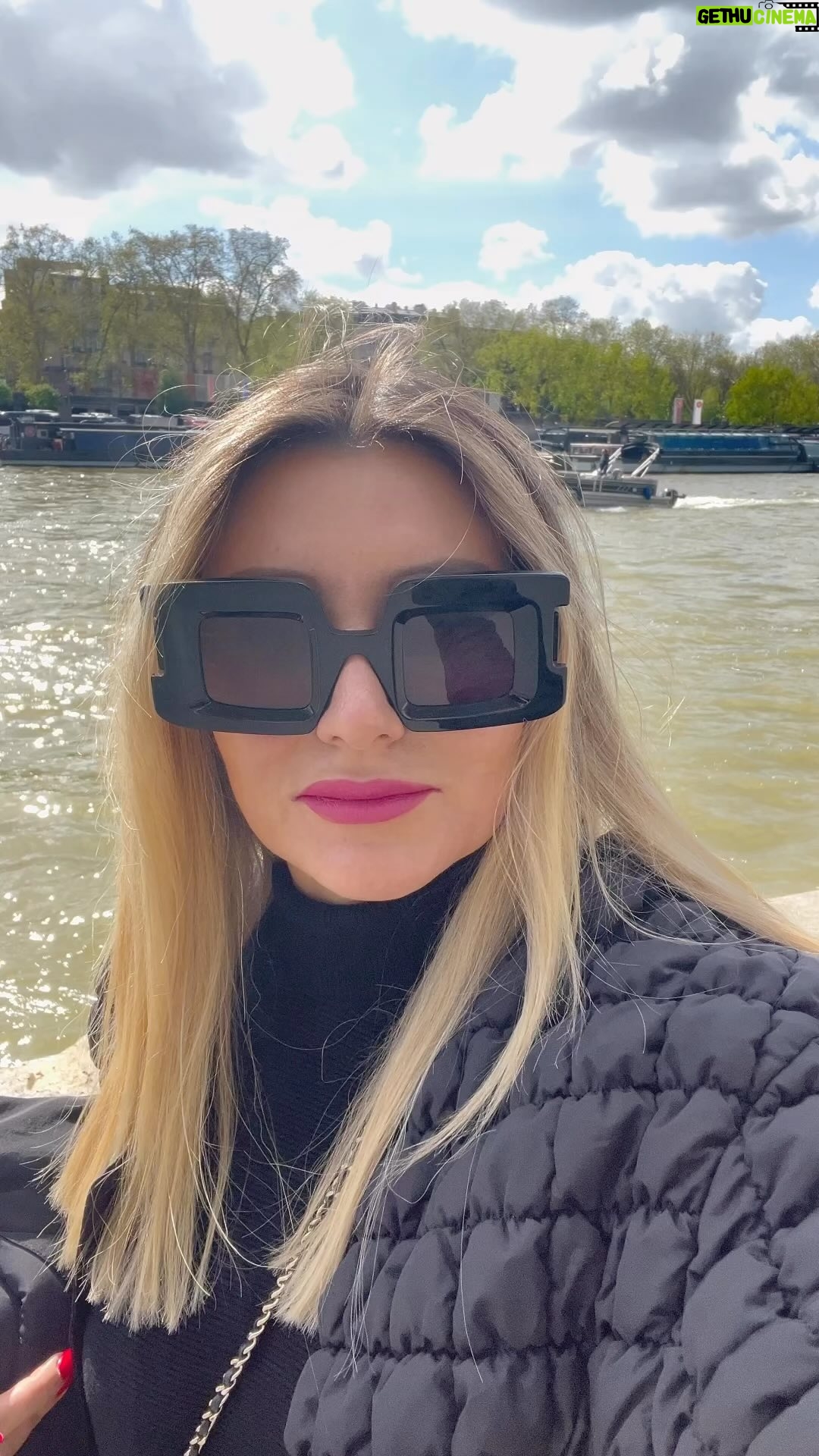 Zhanna Martirosyan - 3 Likes - И по традиции "Лондон из зэ кэпитал оф Грейт Британ"