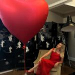 Zhanna Martirosyan Instagram - Забыла выставить эти фотографии 14 февраля на День всех влюбленных , выставлю пожалуй сегодня, 19 февраля. Ведь сегодня Всемирный день защиты морских млекопитающих. Всех с праздником!