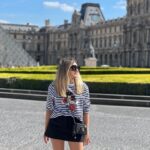 Zhanna Martirosyan Instagram - Застали в Париже лето.