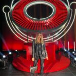 Zhanna Martirosyan Instagram - Попросила мою подругу сфотографировать меня. Она сделала 20 одинаковых фотографий и потом уставшим голосом сказала: " Фиг поймешь с твоими раскосыми глазами, открыты они у тебя или закрыты?" #comedy