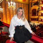 Zhanna Martirosyan Instagram - Культурный выходной с харизматичным и очень прыгучим руководителем восстания рабов и гладиаторов -СПАРТАКОМ. @vasiliev.art #спартак #большойтеатр #love #балет ♥️