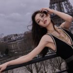 Zhong Chuxi Instagram – I don’t feel any cold, because…… hahaha 
@giambattistavalliparis  @giambattistavalli 
#giambattistavalli