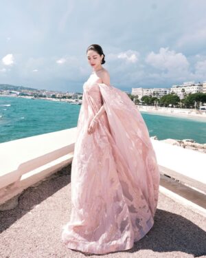 Zhong Chuxi Instagram - 🌸#cannesfilmfestival