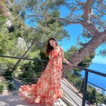 Zhong Chuxi Instagram – 🌺