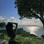 Zhong Chuxi Instagram – 🕶️☀️