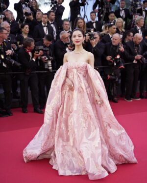 Zhong Chuxi Instagram - Thanks @lorealparis 🌸 #LorealParisCannes #CannesFilmFestival