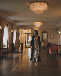 Actress Zhu Zhu HD Instagram Photos and Wallpapers April 2024