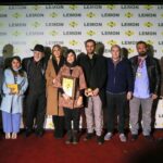 Ziba Karamali Instagram - . تهاتر برنده جایزه بهترین کارگردانی از جشنواره بین المللی فیلمهای کوتاه باتومی - LemOn تبریک به همه عوامل عزیزم و صد البته عماد عزیز برای رقم زدن این همکاری ارزشمند😍 @emad.araad . Another Award for BARTER Best Directing at Batumi International Short Film Festival - Batumi. . Congratulations to the cast and crew. Thanks to festival team and the jury. . پ.ن: این جایزه برای ما خیلی ارزشمنده و یادآور خاطرات بی نظیری از شهر زیبای باتومی. Thank you LemOn. We love you guys and we miss you a lot😍🧡 👗 by @elin.collection #barter_2021
