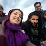 Ziba Karamali Instagram – .
به بهانه پخش نمایش خانگی #لاتاری دلتنگ این روزها شدم و خاطرات قشنگش. 
به جای بازنشر عکس و پوستر فیلم، ترجیح دادم چندتا از ثبت‌های شخصی خودم رو با شما هم به اشتراک بذارم و در مرور خاطرات خوبمون سهیمتون کنم.
.
پ.ن اول: دو ویدیوی پشت صحنه داریم  چندتا سلفی پشت صحنه😄
پ.ن دوم: میدونم که اخلاق و حق‌الناس براتون مهمه و به جای دانلود غیرقانونی نسخه ارجینال تهیه می‌کنید و به همین خاطر ازتون ممنونیم.
پ.ن سوم: میدونم گرون شده و حقیقتا در وضع اقتصادی کنونی یه مقدار خرید نسخه دی وی دی سخته و به همین خاطر به دوستانی که هزینه دی وی دی براشون زیاده پیشنهاد میکنم از سایت‌هایی که امکان دانلود یا تماشای قانونی دارن نسخه فیلم رو دریافت یا تماشا کنن.