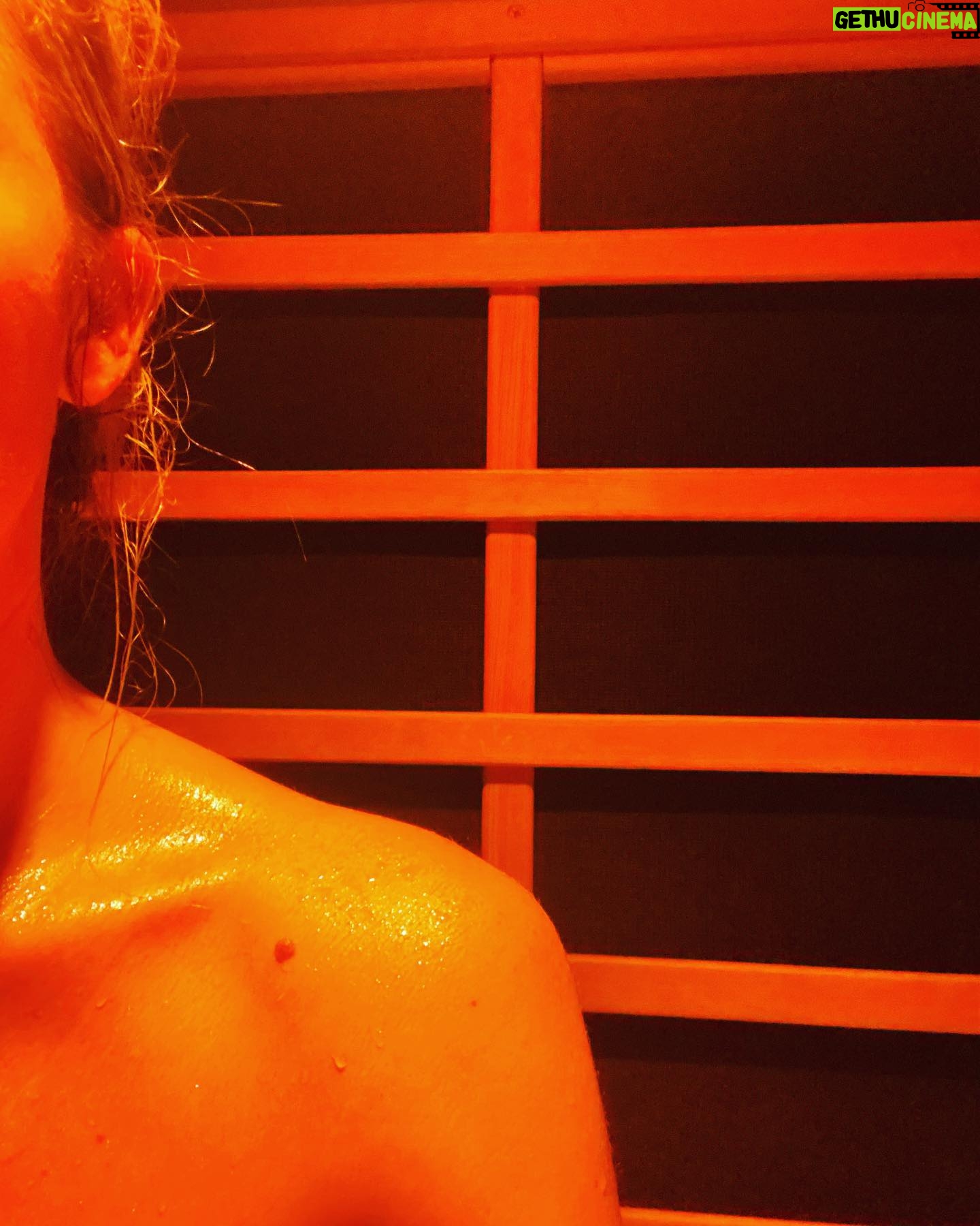 Zibby Allen Instagram - Sometimes you just gotta self-care it out maaaan. Infrared sauna is a go-to for me. What’s your self-care thing? I wanna know ⤵️