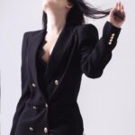 Zilan Duru Instagram - Je danse avec le vent, la pluie 🦋
