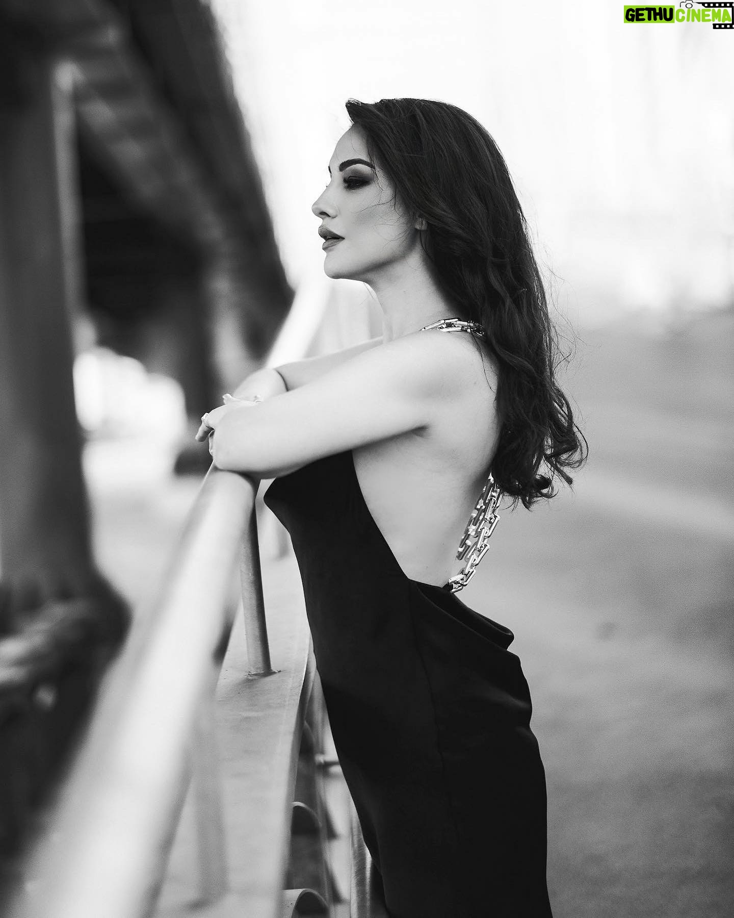 Zilan Duru - 3 Likes - 🖤