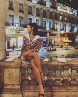 Zita Hanrot Instagram - Merci à @chanelofficial @operadeparis ✨✨

@hugotoucas @agencecontact