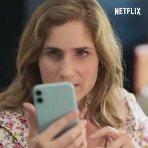 Zita Hanrot Instagram - Les gars!! On est de retour pour un épisode spécial ! Découvrez le mercredi 26 août à 00h01 sur @netflixfr 🥰😎🌸

Lova lova #plancoeur @netflixfr @sabrinaouazani @josephineose @marc_ruchmann @syrushahidi @yvan_naubron @tomdingler @guillaume__labbe @ludivinedechastenet @noemiesagliodru @julienteisseire 🌟🌟🌟