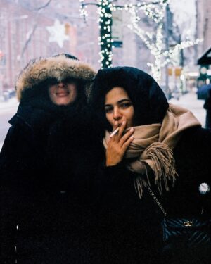 Zita Hanrot Instagram - Snow and cigarette à New York 📸  @camille.of