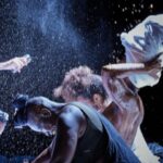 Zita Hanrot Instagram - Hier soir j’ai eu la chance d’assister à ce spectacle incroyable Carte noire nommée désir au théâtre de l’odeon. La force, la beauté, le courage, l’humour de ces artistes sur scène font de ce spectacle une œuvre inspirante, intelligente et sensible . Aujourd’hui c’est leur dernière au @theatreodeon ! Bravo à elles! Merci à elles! @rebeccachaillon