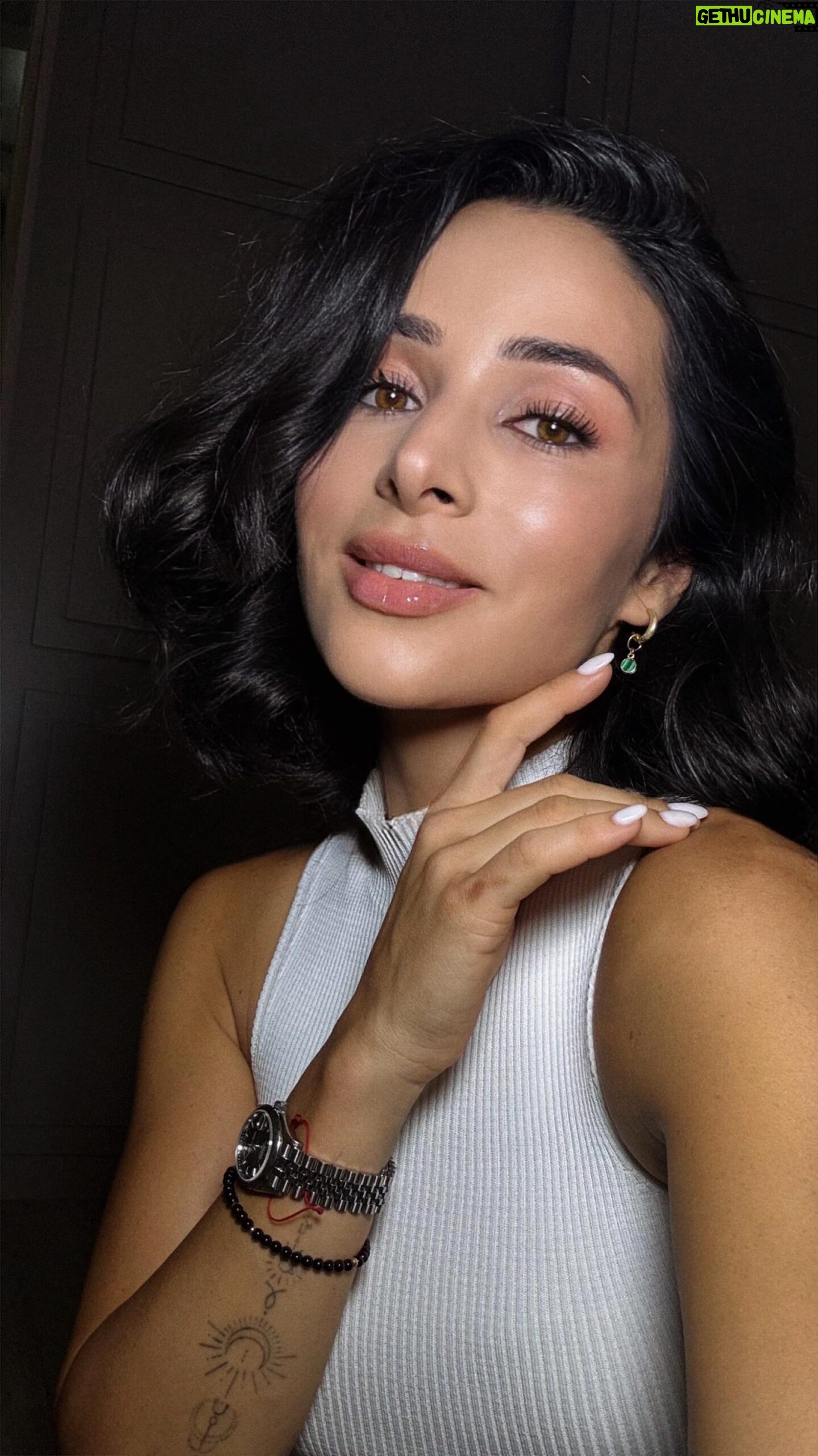 Zlata Ognevich Instagram - Твою бездоганність можна лише підкреслити, бо ти і є Всесвіт, який вже наповнений неперевершеними фарбами. ❤️ @patricialedo_ua #PatriciaLedo #косметика #мейк #makeup #ZlataOgnevich #декоративнакосметика #макіяж #дівчата