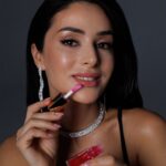 Zlata Ognevich Instagram - Надай своїм губам більше блиску та об’єму разом з @patricialedo_ua 💄❤️ #ZlataOgnevich #makeup #lips #PatriciaLedo