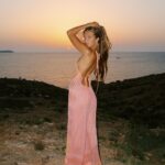 Zoë Pastelle Holthuizen Instagram - longing for thissss 🌞🌞🌞