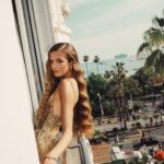 Zoë Pastelle Holthuizen Instagram - in honor of the 77th annual Cannes Film Festival here's my favorite look from last year ✨