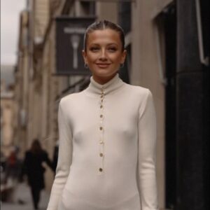 Zoë Pastelle Holthuizen Instagram - one of my fav fw looks from last year 🤍