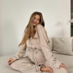 Zoë Pastelle Holthuizen Instagram - 🕰️🌕..