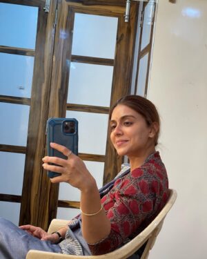 Zoa Morani Instagram - Kaise lagi #dahaad ? 
#dahaadonprime