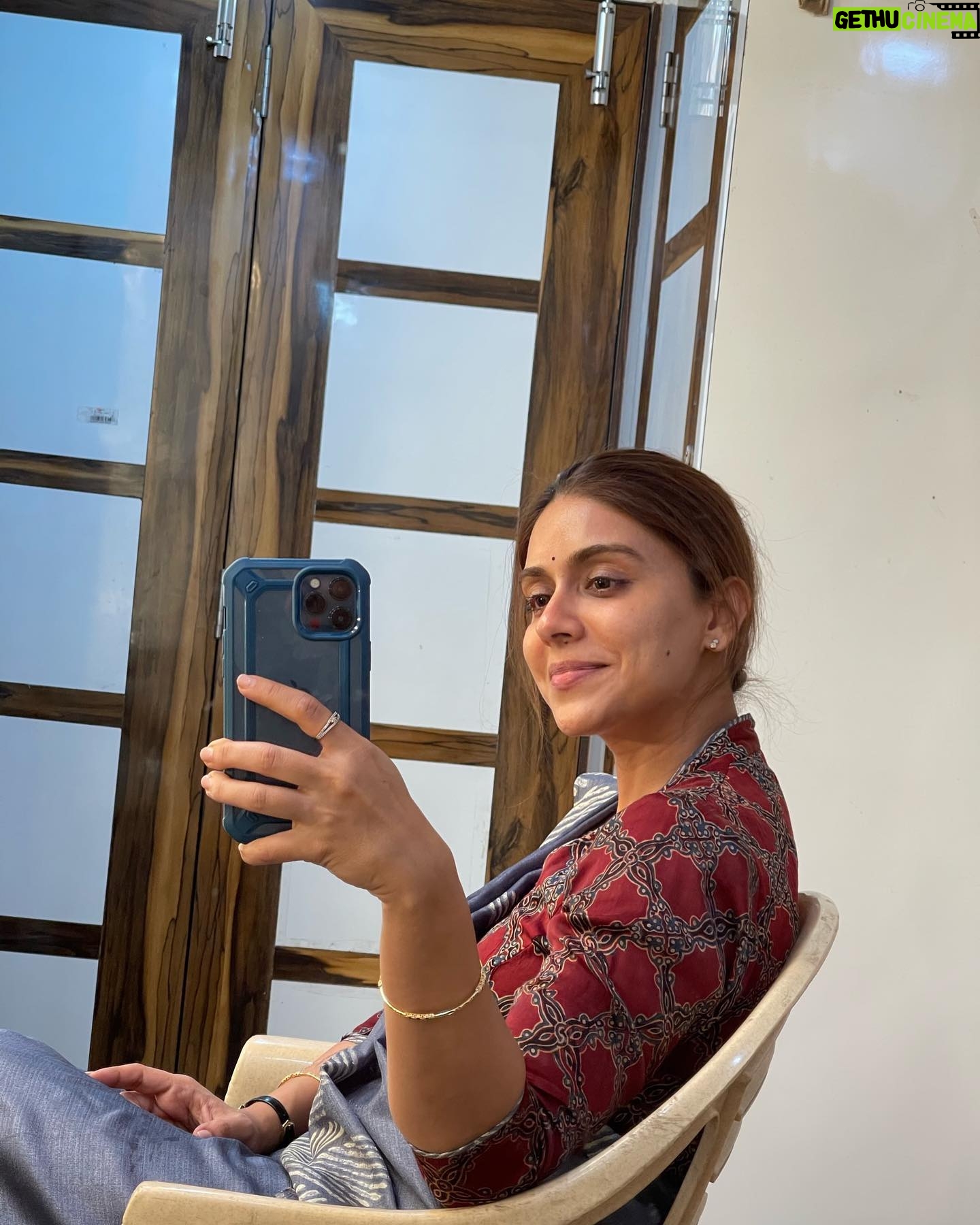 Zoa Morani - 14.2K Likes - Kaise lagi #dahaad ?
#dahaadonprime