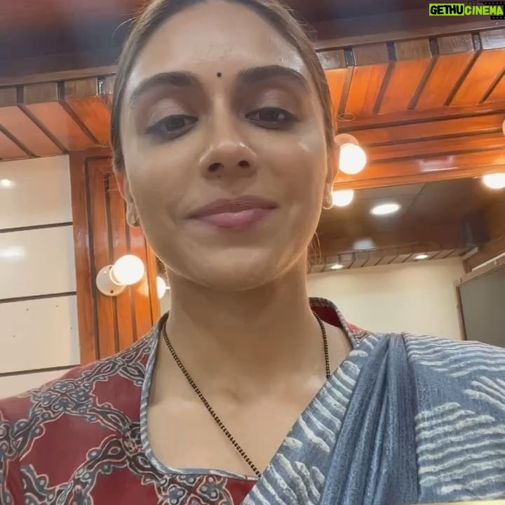 Zoa Morani - 14.2K Likes - Kaise lagi #dahaad ?
#dahaadonprime