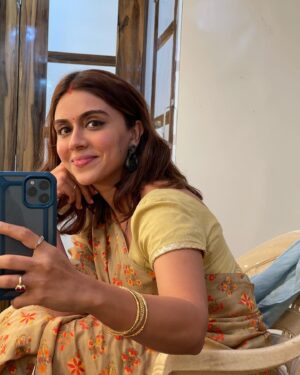 Zoa Morani Instagram - Heard some great news today #Dahaad #dahaadonprime