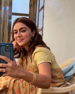 Zoa Morani Instagram - Heard some great news today #Dahaad #dahaadonprime