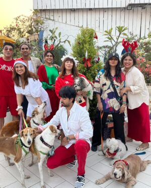Zoa Morani Instagram - Merrrrrry Christmas 🎄🎄🎄🎄🎄🎄#grateful