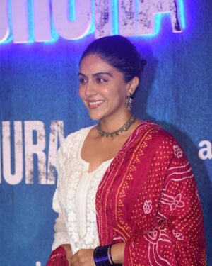 Zoa Morani Instagram - #Adhura is now poora #grateful 
Streaming on @primevideoin 
Thank you @manojstillwala ❤️♥️