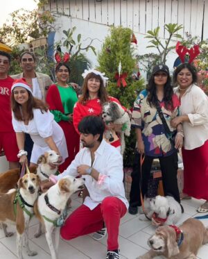 Zoa Morani Instagram - Merrrrrry Christmas 🎄🎄🎄🎄🎄🎄#grateful