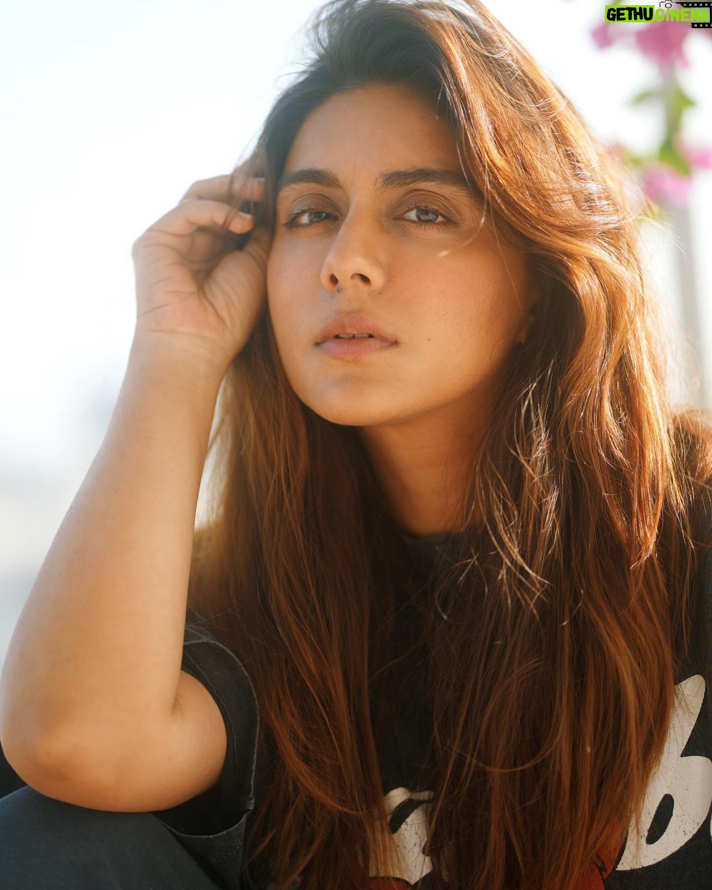 Zoa Morani - 5.5K Likes -