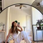 Zoe Levin