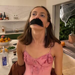Zoe Levin Instagram - New year, still confused