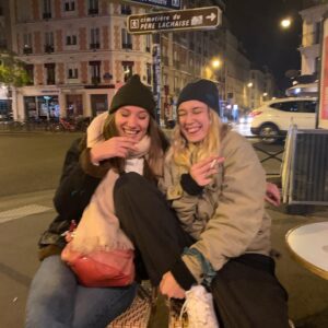 Zoé Marchal Instagram - mon ami , ma partenaire , mon frère , ma meuf , ma star bref jtm 🤟