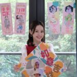 Zoie Tam Instagram - 農曆新年象徵著喜慶和團圓👨‍👩‍👧🧧 三年前我生命中最寶貴的囡囡Baby G岀世 ,她的到來更令我的家每一天也充滿着幸福與愛❤️❤️ 適逢這個喜慶節日，知道快圖美有個人化的揮春，作為媽媽第一時間便立即為我生命中最重要的囡囡印了一份特別的揮春🎁 象徵幸福滿滿，增添家𥚃喜慶氛圍❤️ 不得不説 今年快圖美自製的龍年揮春很多可愛款式又容易製作，品質又高，入面囡囡的退地大頭真的很可愛啊😻令揮春生色不少呢 哈哈 新的一年，新的希望 在此親自為你們送上新年祝福🧧🎊 祝福身邊各人都健康喜樂 女兒能健康快樂地成長💕 @fotomaxhk #Fotomaxhk #快圖美 #揮春 #2024揮春 #小朋友揮春 #個人化揮春 #客製化揮春 #親子揮春 #自動退地